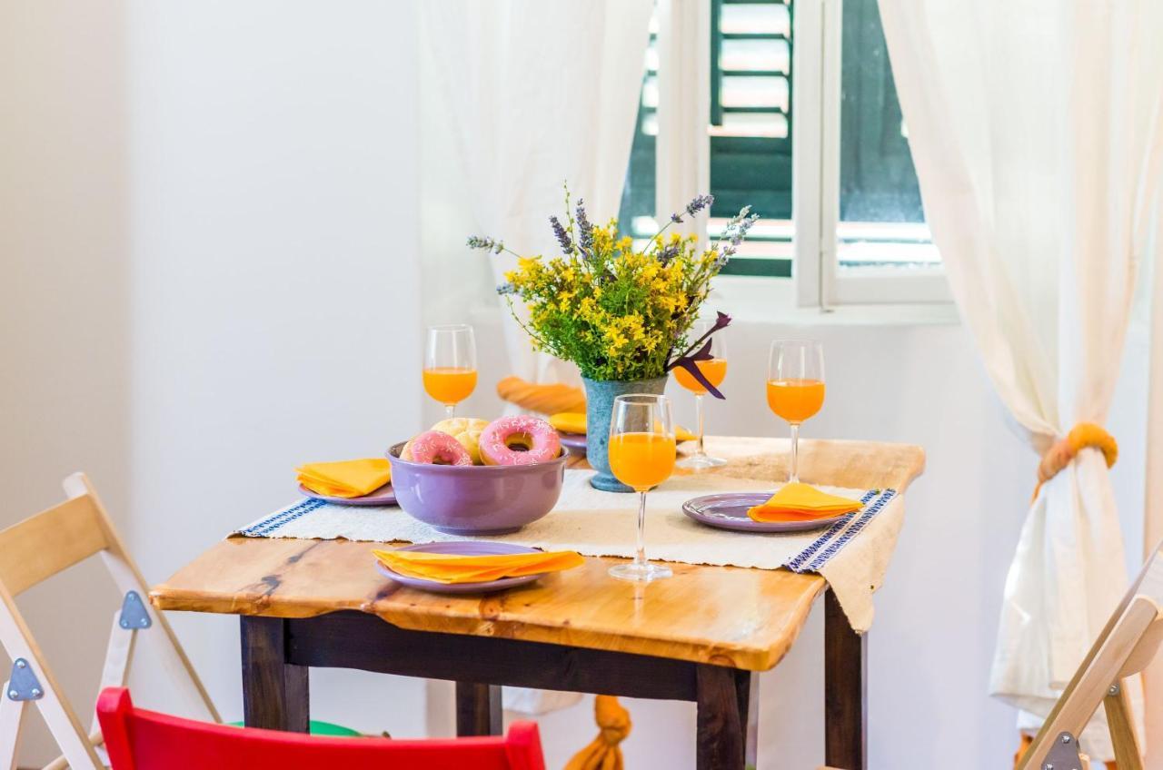 Eos & Vespera Apartment *