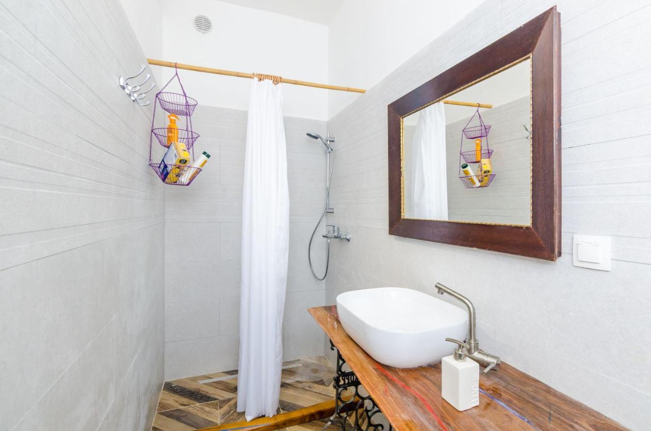 Eos & Vespera Apartment *