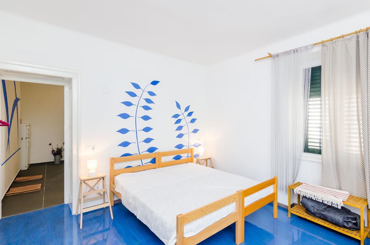 Eos & Vespera Apartment *